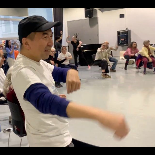 😊 Me, dancing with other people with Parkinson's and their care partners and friends. 

Photo and image from video - thanks to @Jessdargokaplan.

The free dance class in Vancouver was a great success. Everyone there was fully committed to dance like nobody's watching and we all sure did. After each dance the smiles grew bigger. Everyone was happy to be seen by @davidleventhal7 and @sarahrobichaud and that helped the atmosphere feel that much more genuine and real. We all appreciated letting go of our inhibitions and expressing our moving bodies the way we wanted too, without anyone telling us we're "doing it wrong", since both David and Sarah made it clear at the beginning of class, to express what we're feeling and embrace it. 

Thank you to everyone who came out to join this free class. Remember, it's just the beginning...we'll have a free class to attend sometime in the New Year, and expect to see a zoom class happening for Vancouver fairly soon, to keep the momentum going. Keep asking @dwpcanada to get the in-person dance class happening soon!